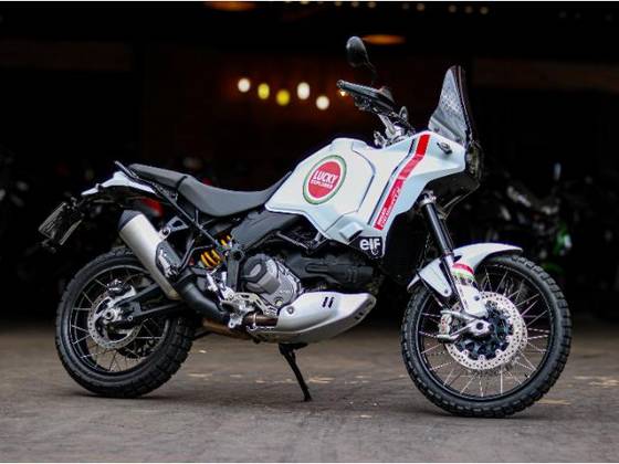 DUCATI DESERT X 